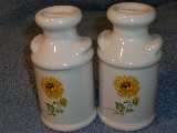 Frankoma Milk Can shakers glazed white with decals